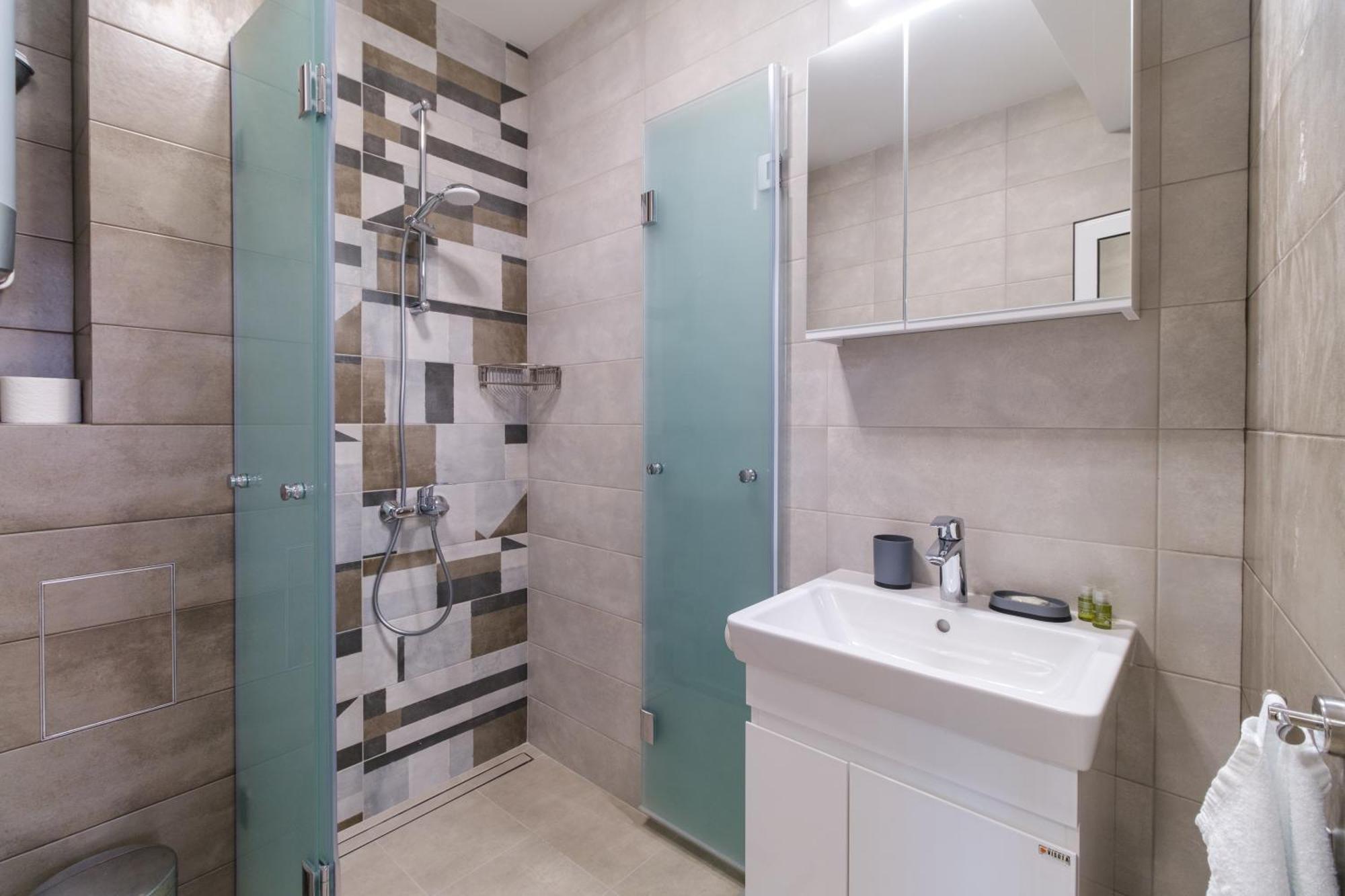 Modern 1-Bedroom Apartment With Free Parking Plovdiv Exterior foto